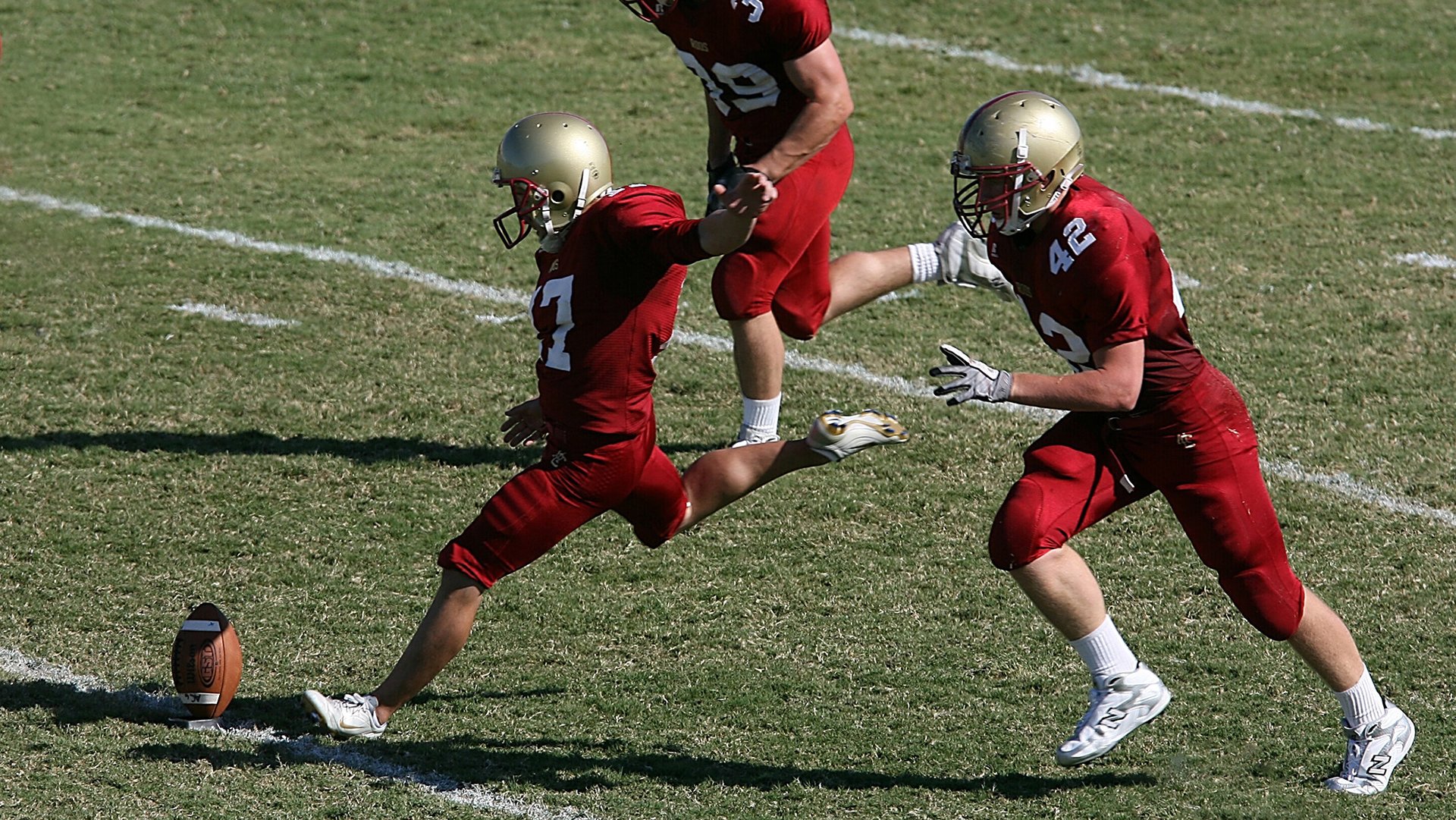 华尔兹与城墙,当完美节奏撞上古老意志