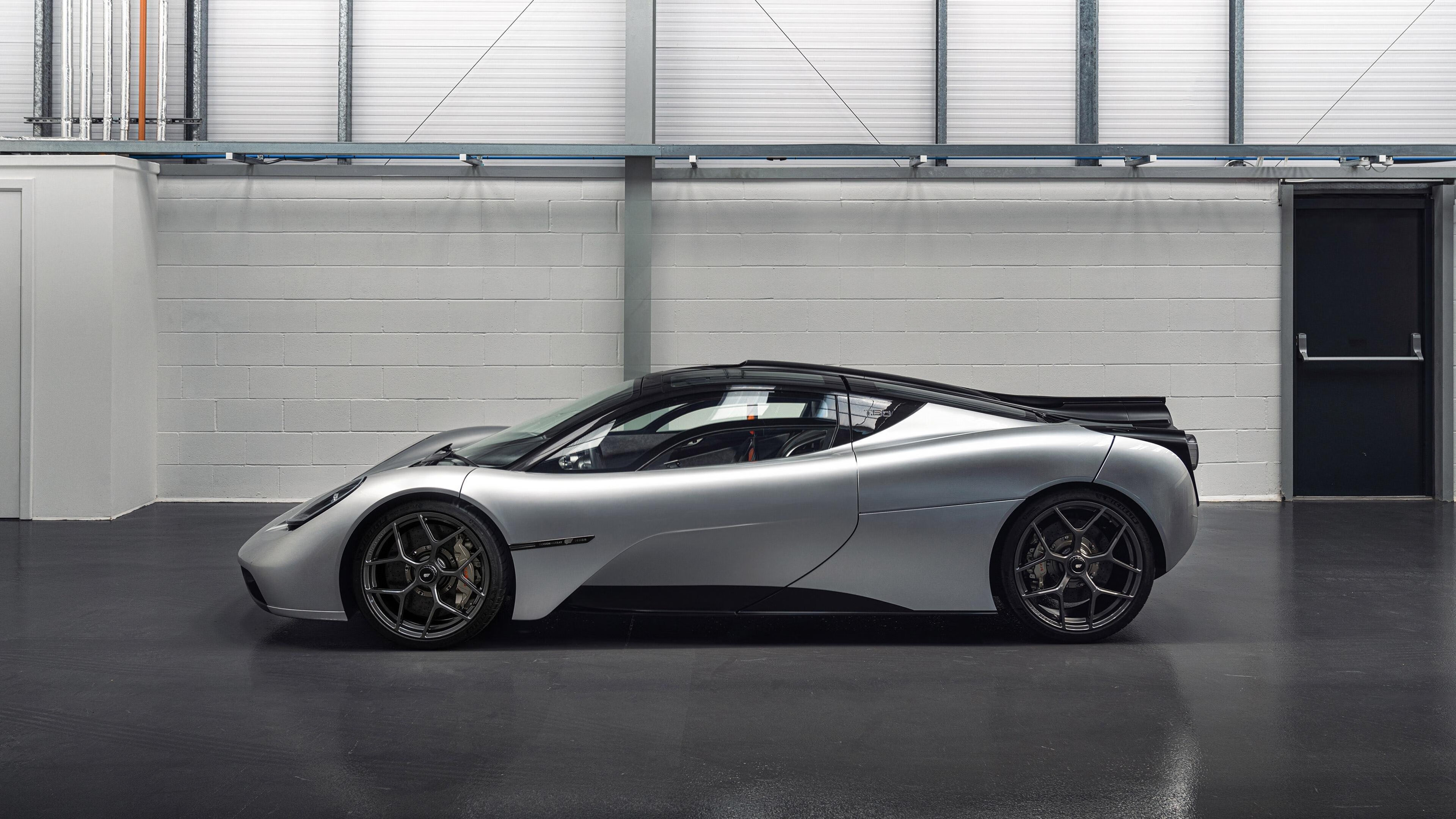 当安哥拉遇上曼城，京多安如何用一次失误与一脚妙传画出胜负手